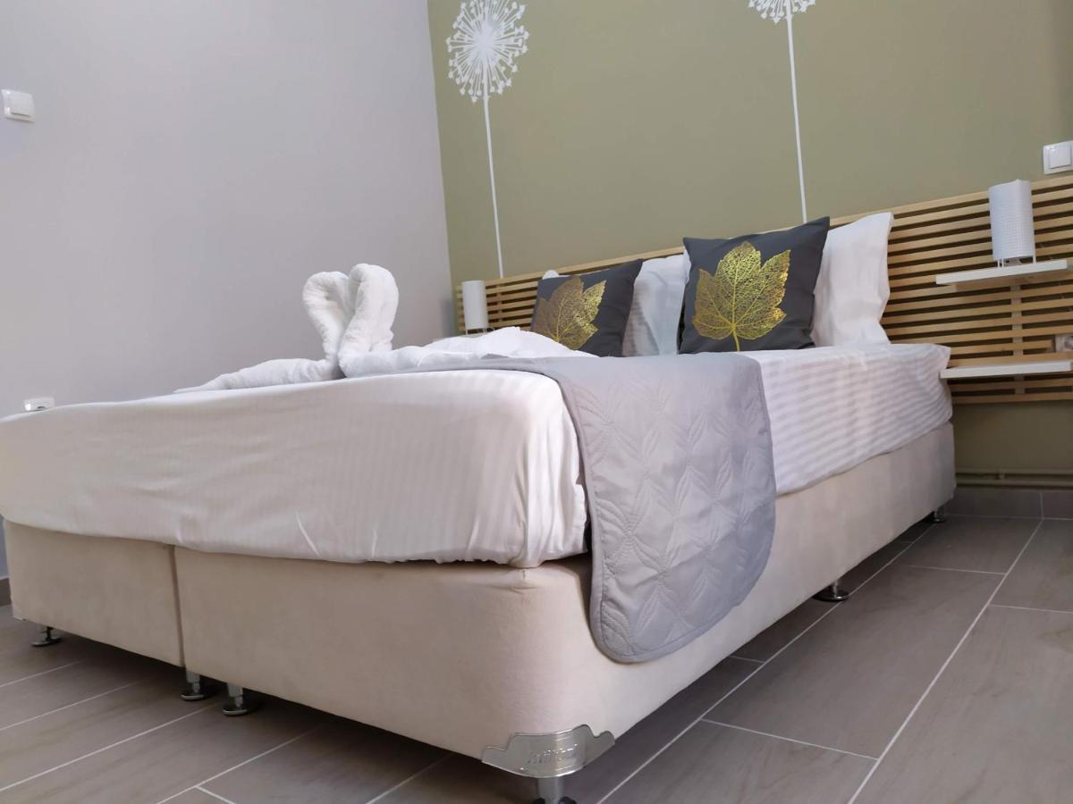 Sunday Apartment Chania 2B ภายนอก รูปภาพ